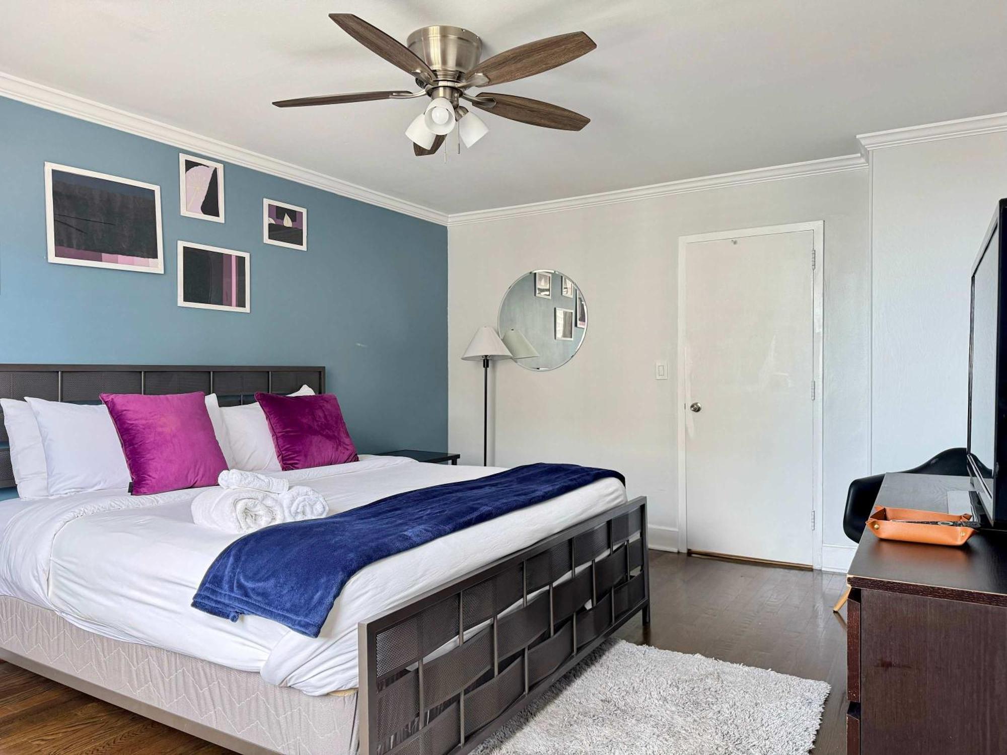 View Newly Renovated 3 Beds With Free Parking Lm1809