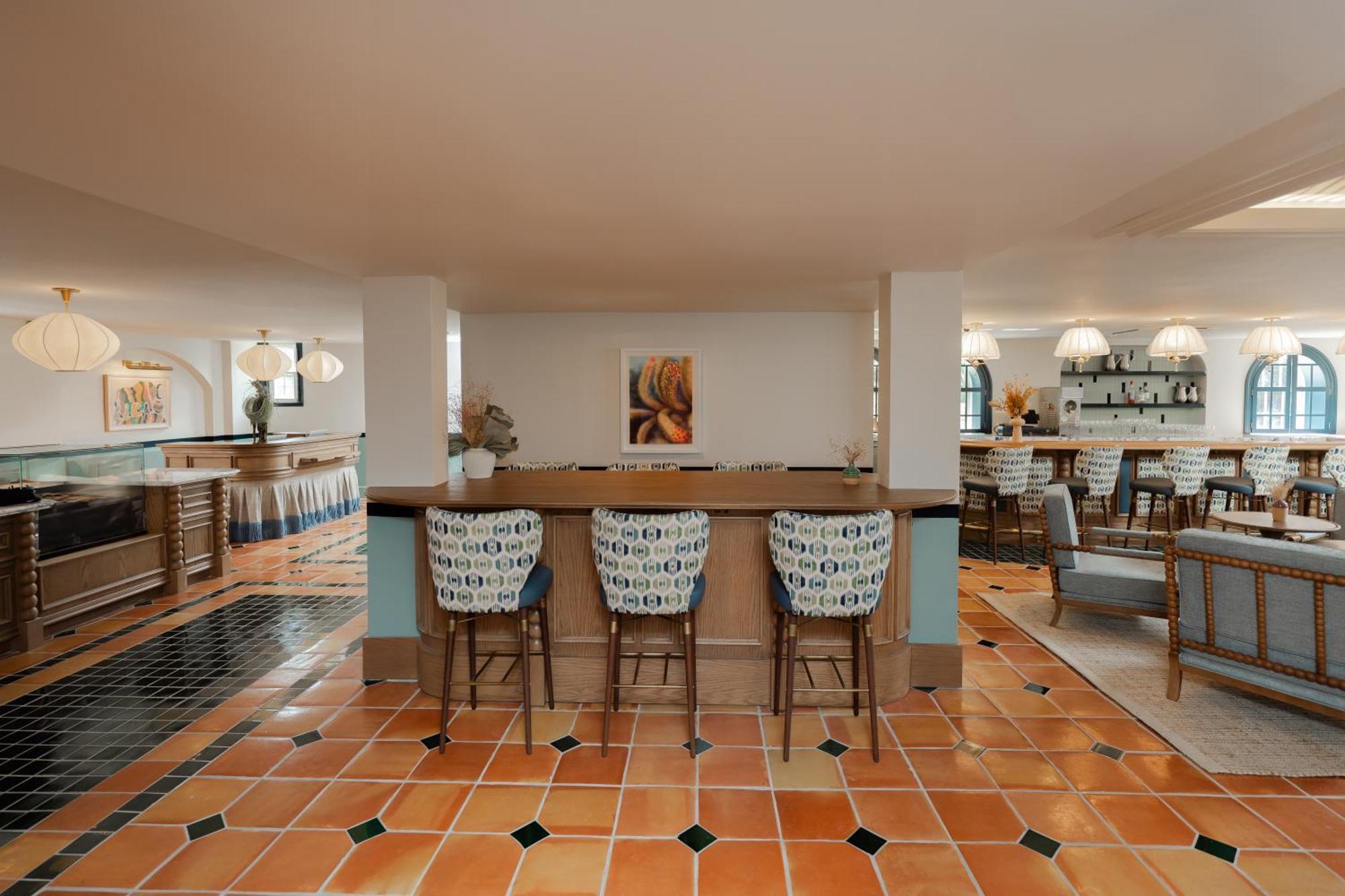 Granada Midtown 4*