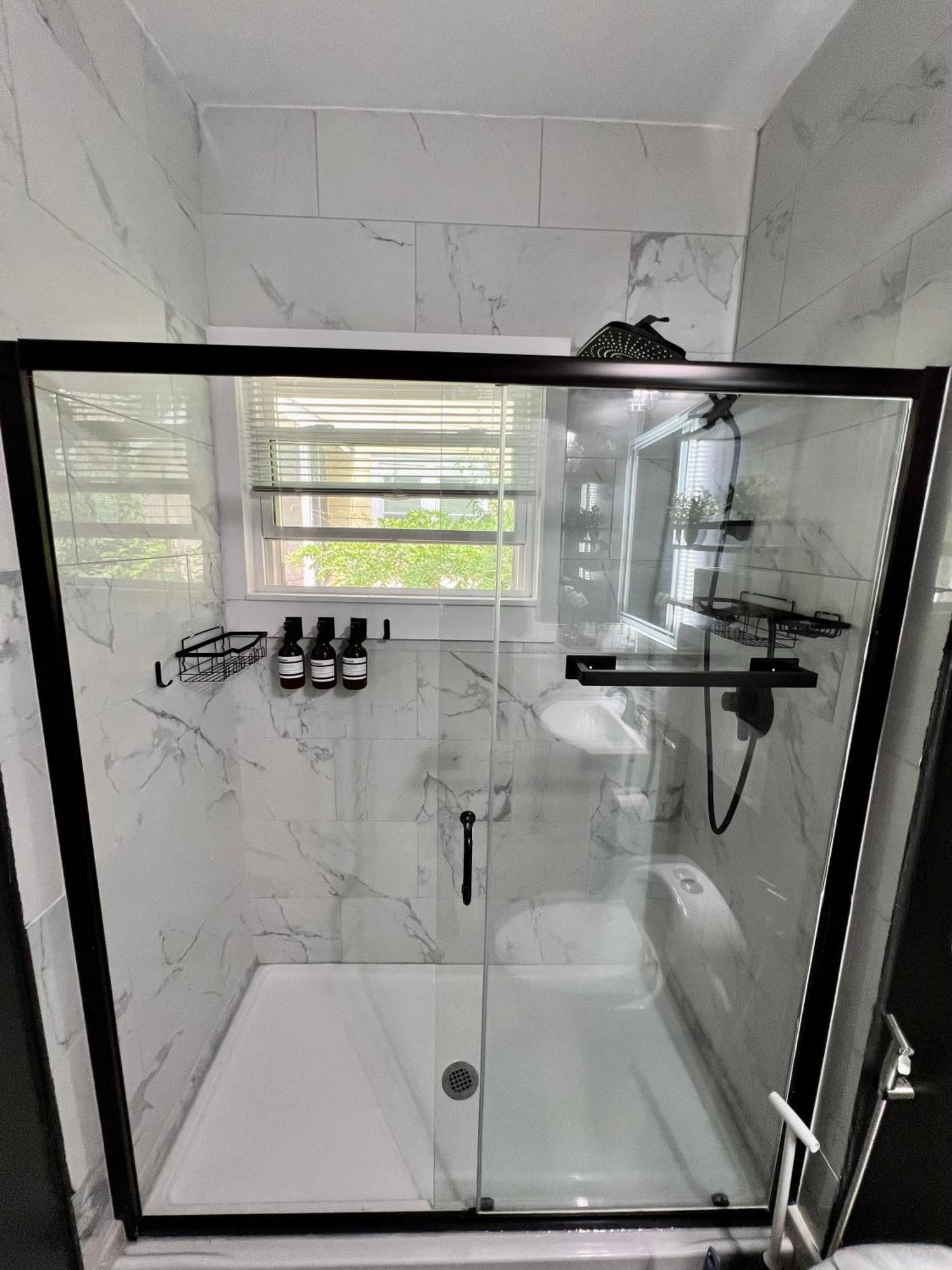 Calm 4br-3ba 10 Min Dt Airport By Lsp Homes * Atlanta