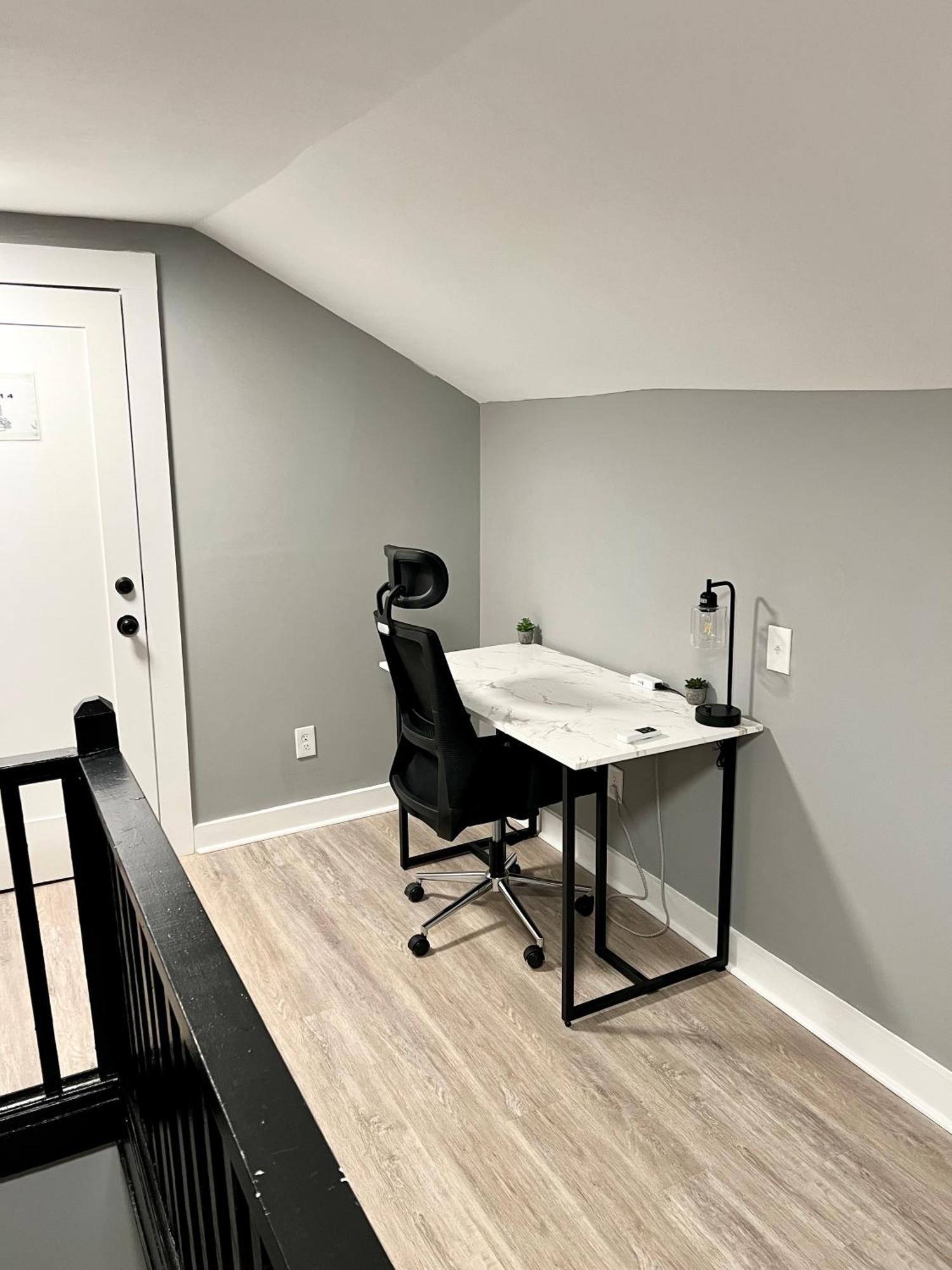 Calm 4br-3ba 10 Min Dt Airport By Lsp Homes