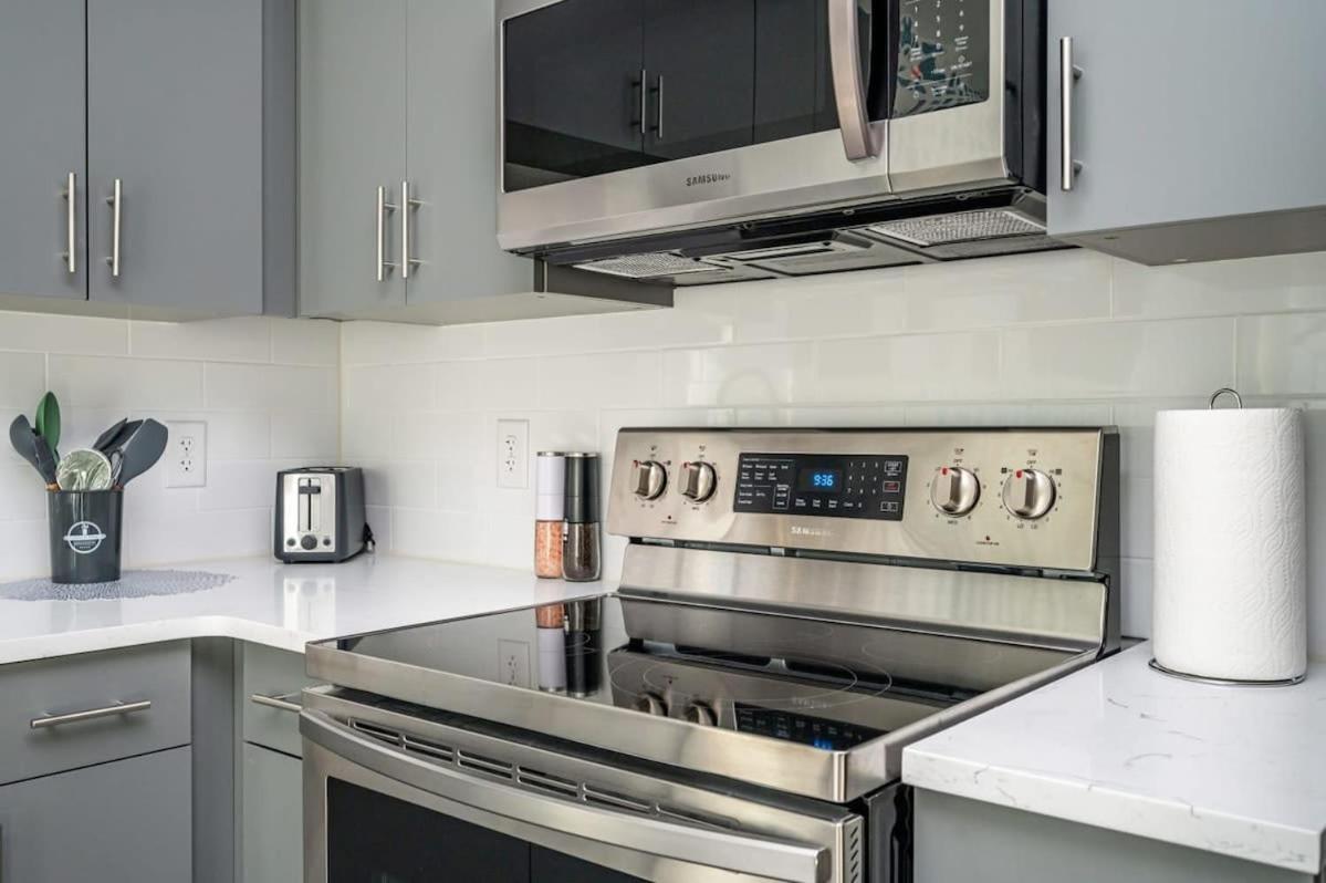 Luxe 1br With Balcony In Downtown 542blvd Atlanta