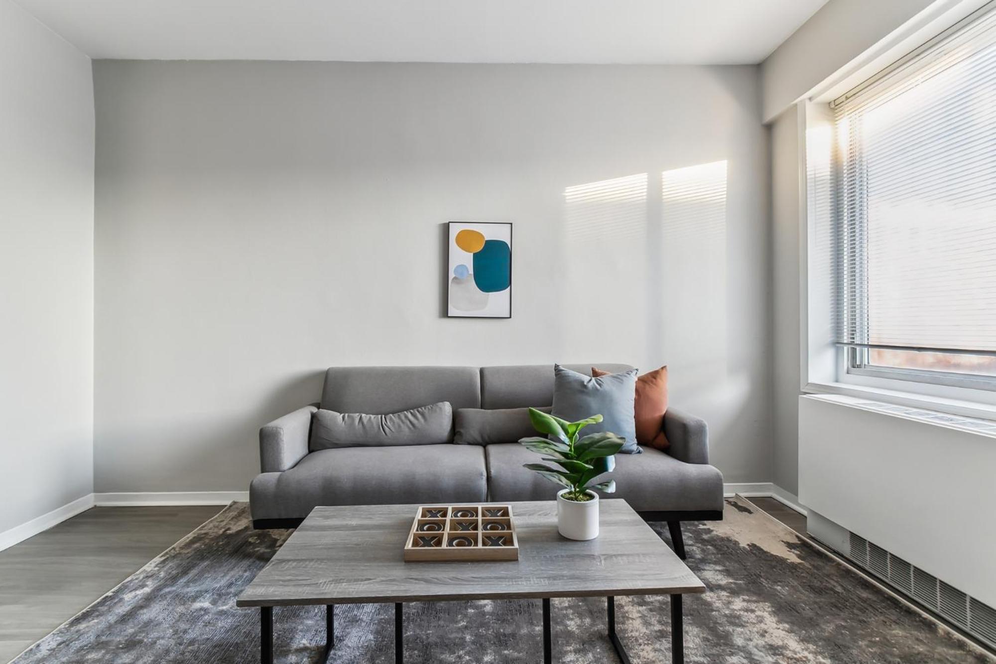 Crest At Peachtree 821 Spacious 1 Bd 1 Bth Apartment *