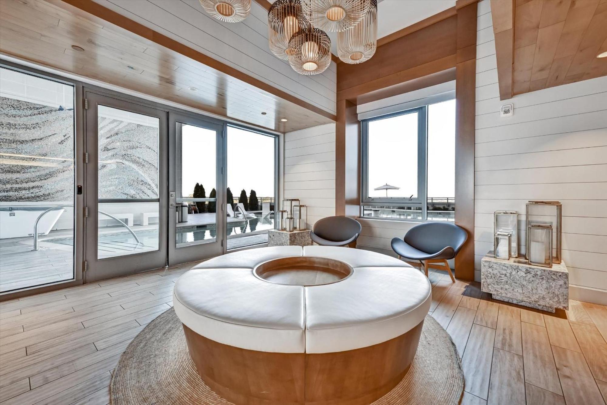 Global Luxury Buckhead