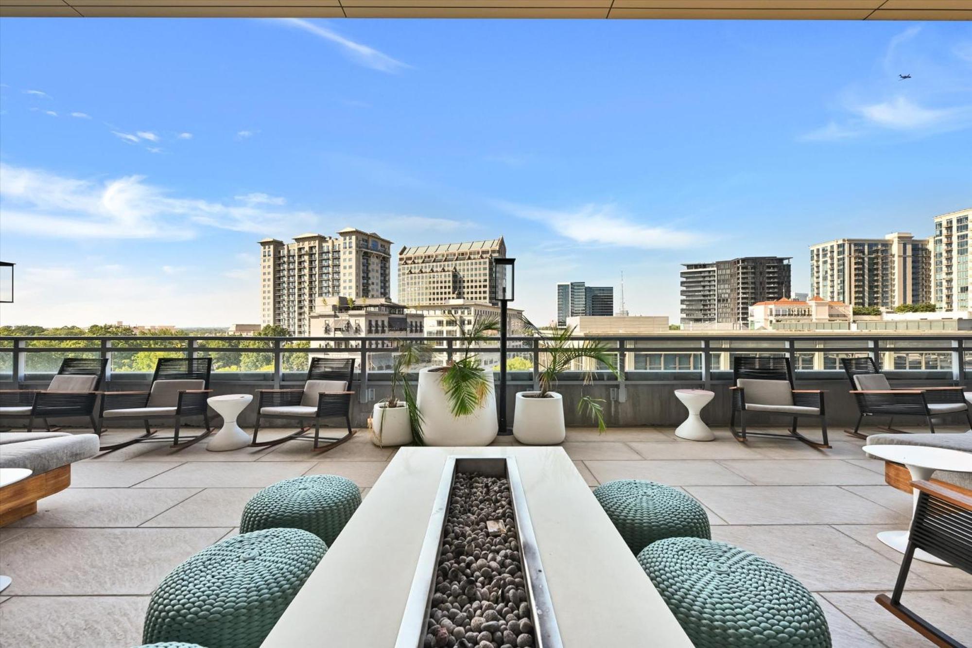 Global Luxury Buckhead Apartment