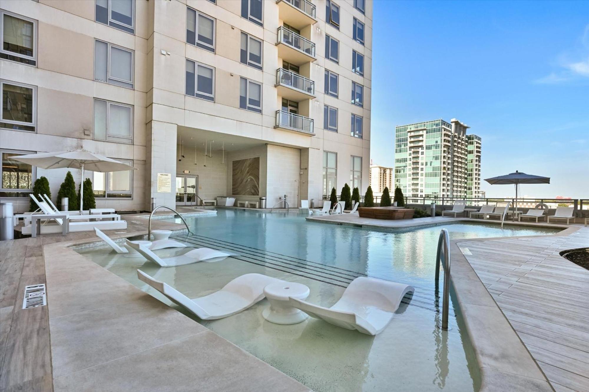 Global Luxury Buckhead *