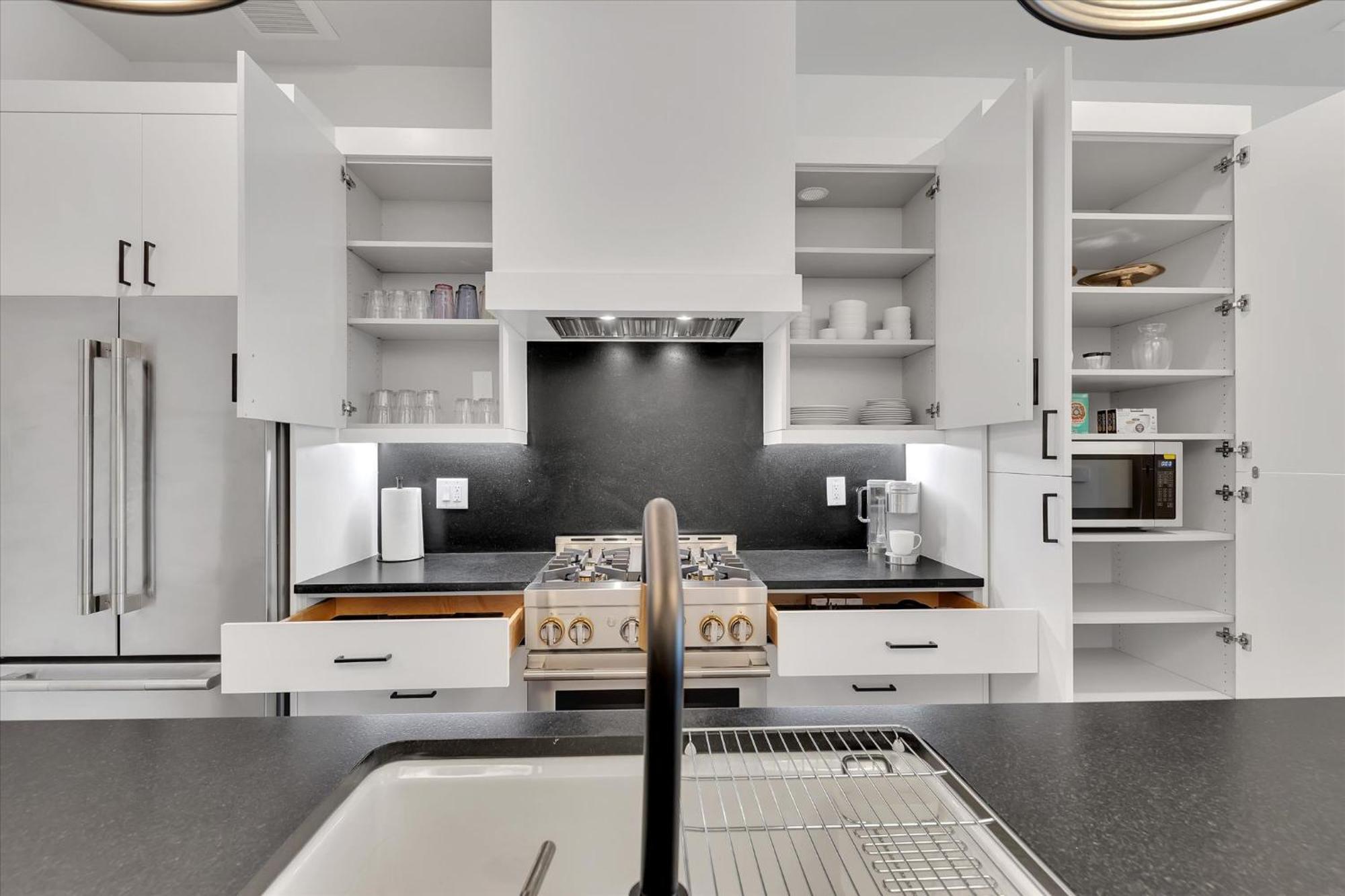 New Construction Loft Style Spacious Lux 204