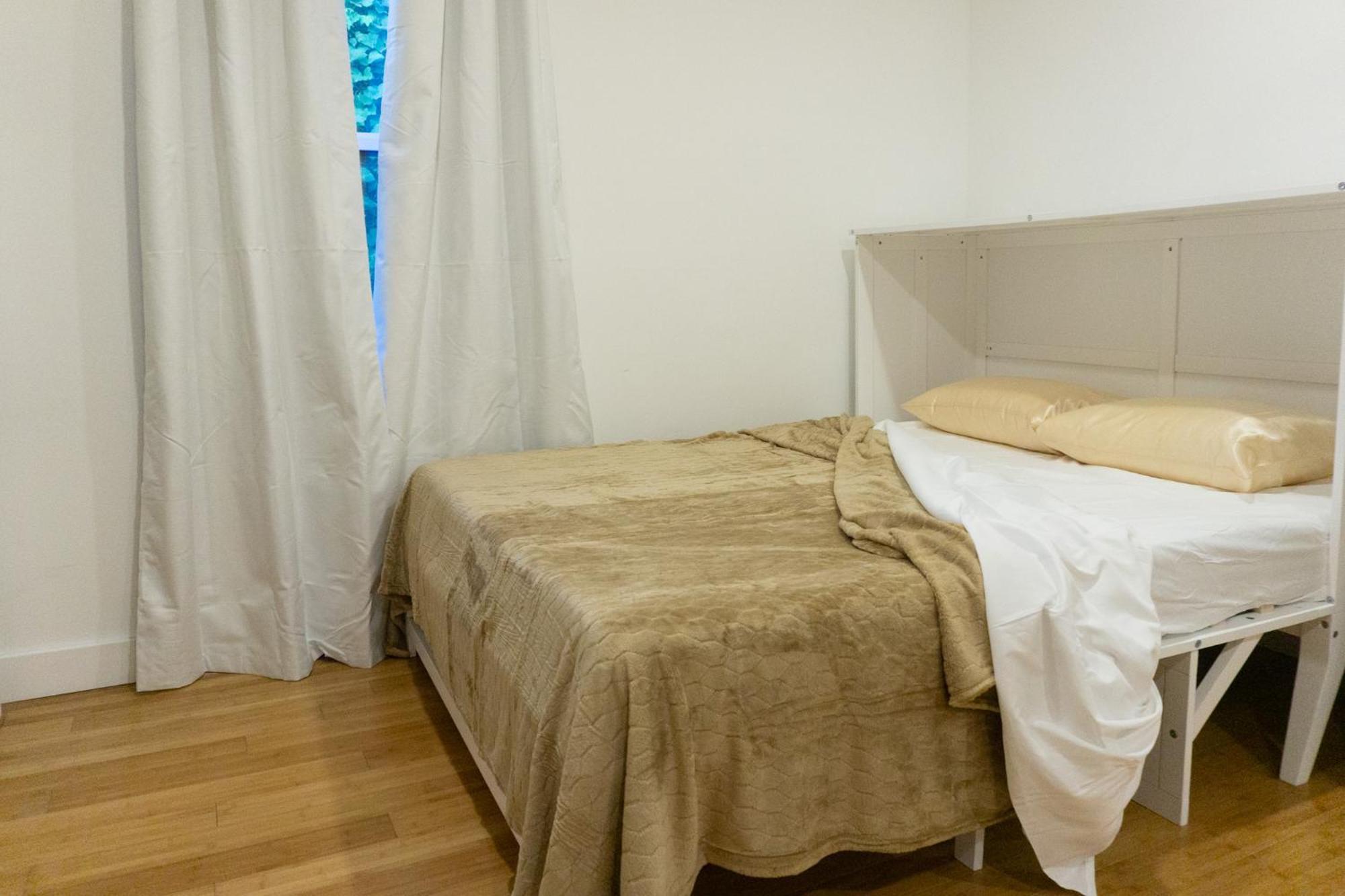 King Size Modern Comfort Near Mercedes Benz Stadium Holiday home