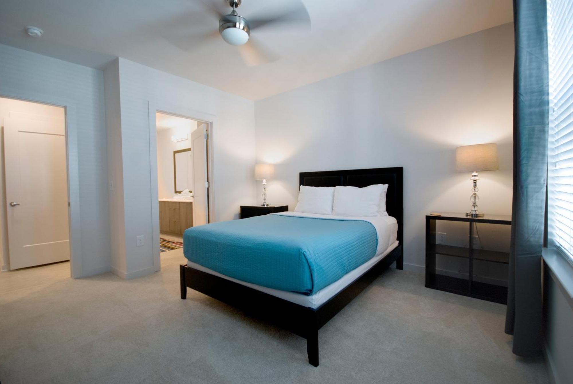 Spectacular By Bca Furnished Spec1b 454 F Holiday home *