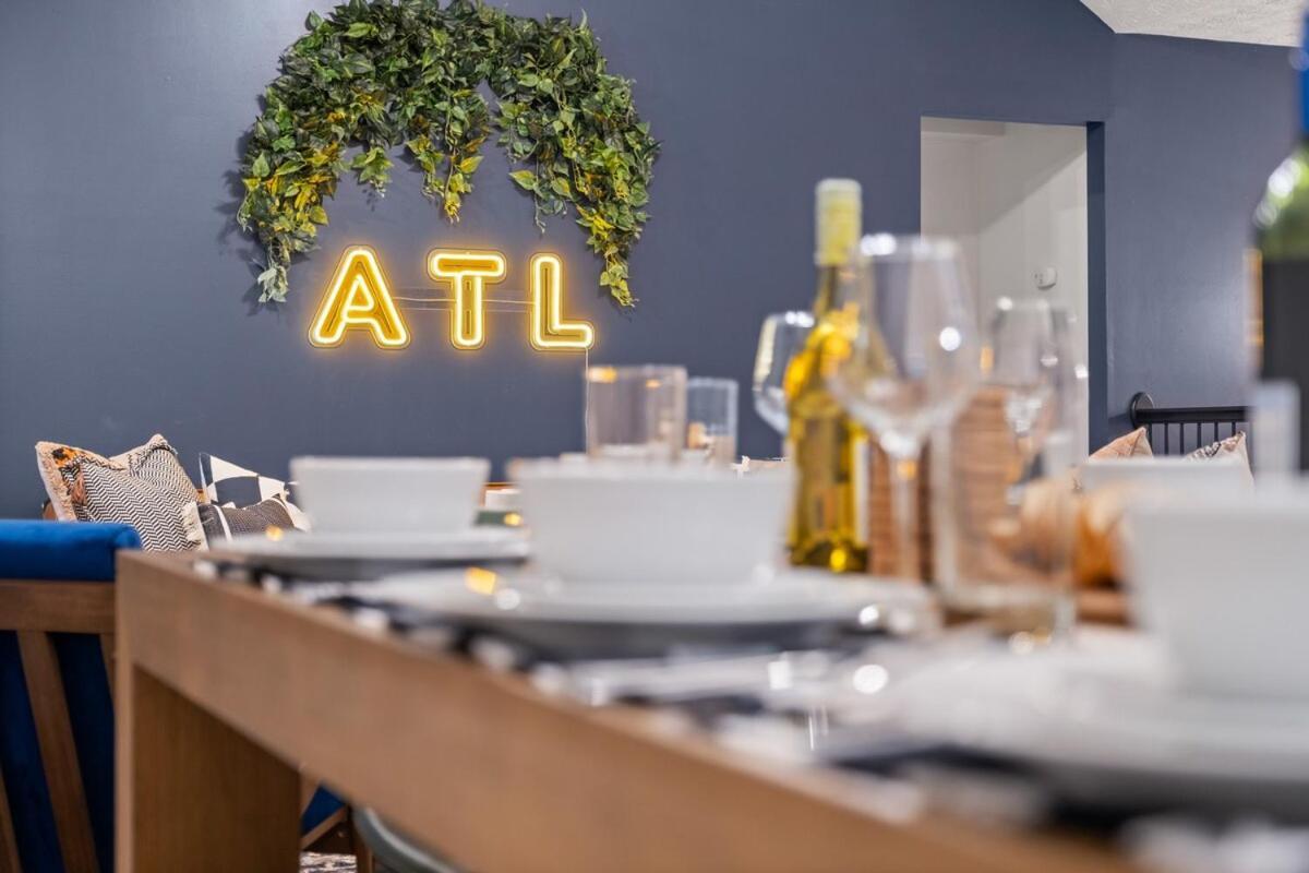 Atl Patio Paradise Pool, Hottub, Theater, Gmrm, B-ball