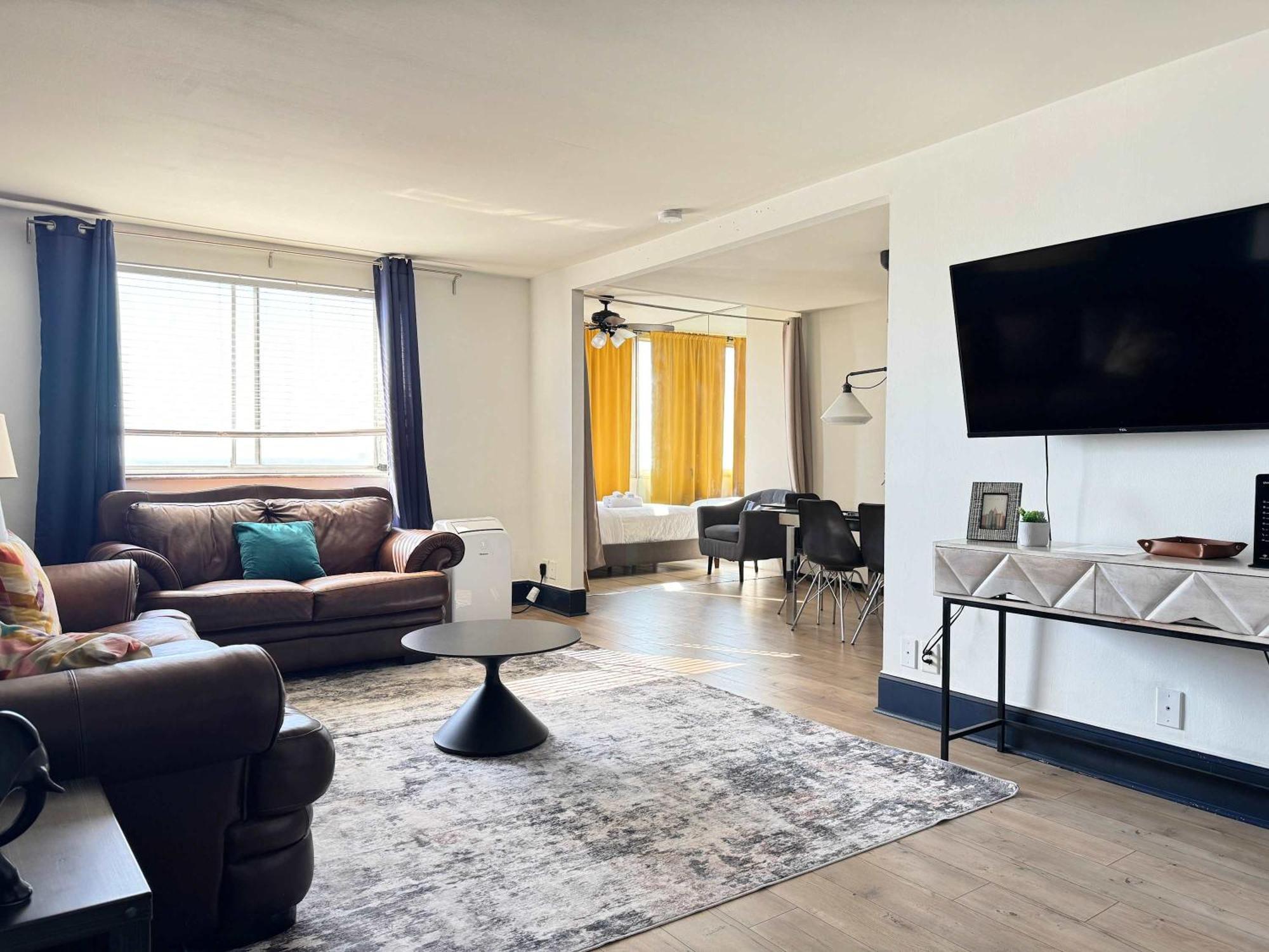 Holiday home Heart Atl Downtown High Rise 2b2b Lm2206