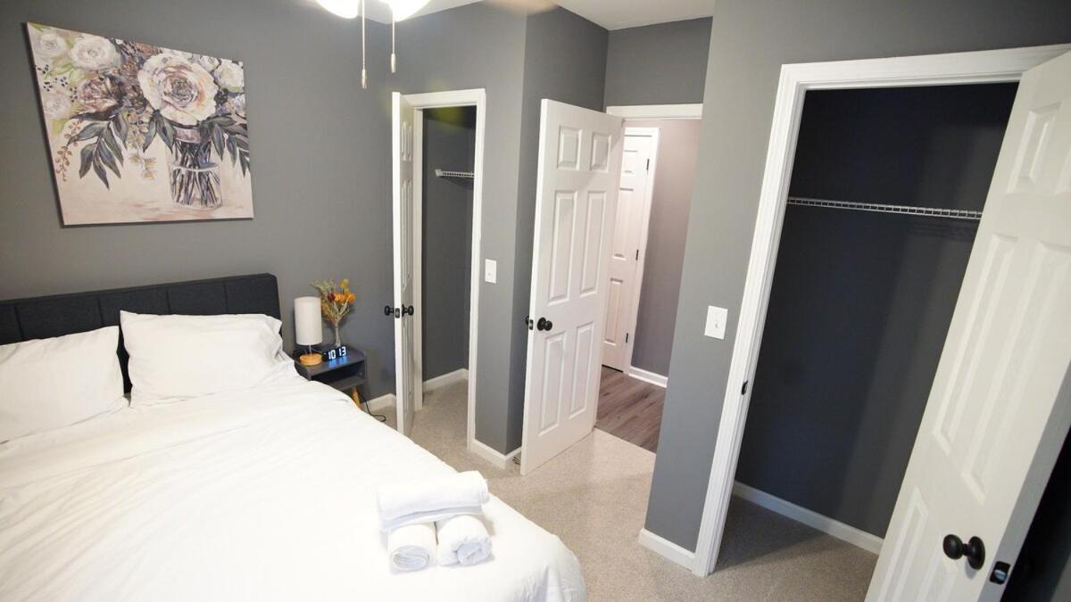 Cozy 3bd In Minutes From Airport Mercedes Benz Stadium And Midtown Holiday home *