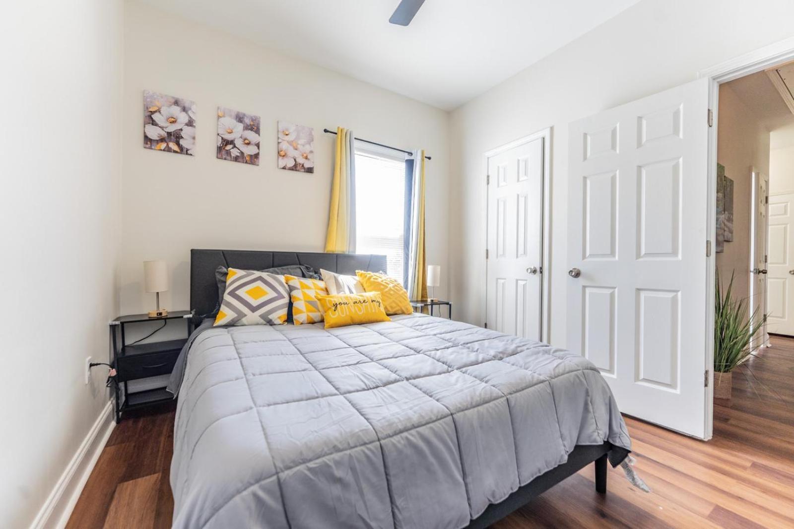 Holiday home Family Friendly 5 Bedroom - 2 Miles To Zoo, Aquarium