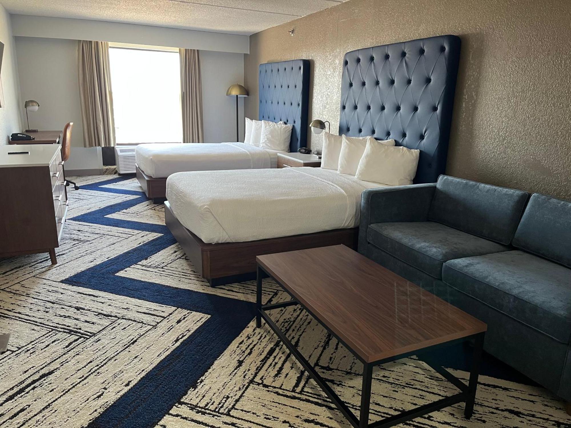 Hotel Sky Point & - Airport Forest Park