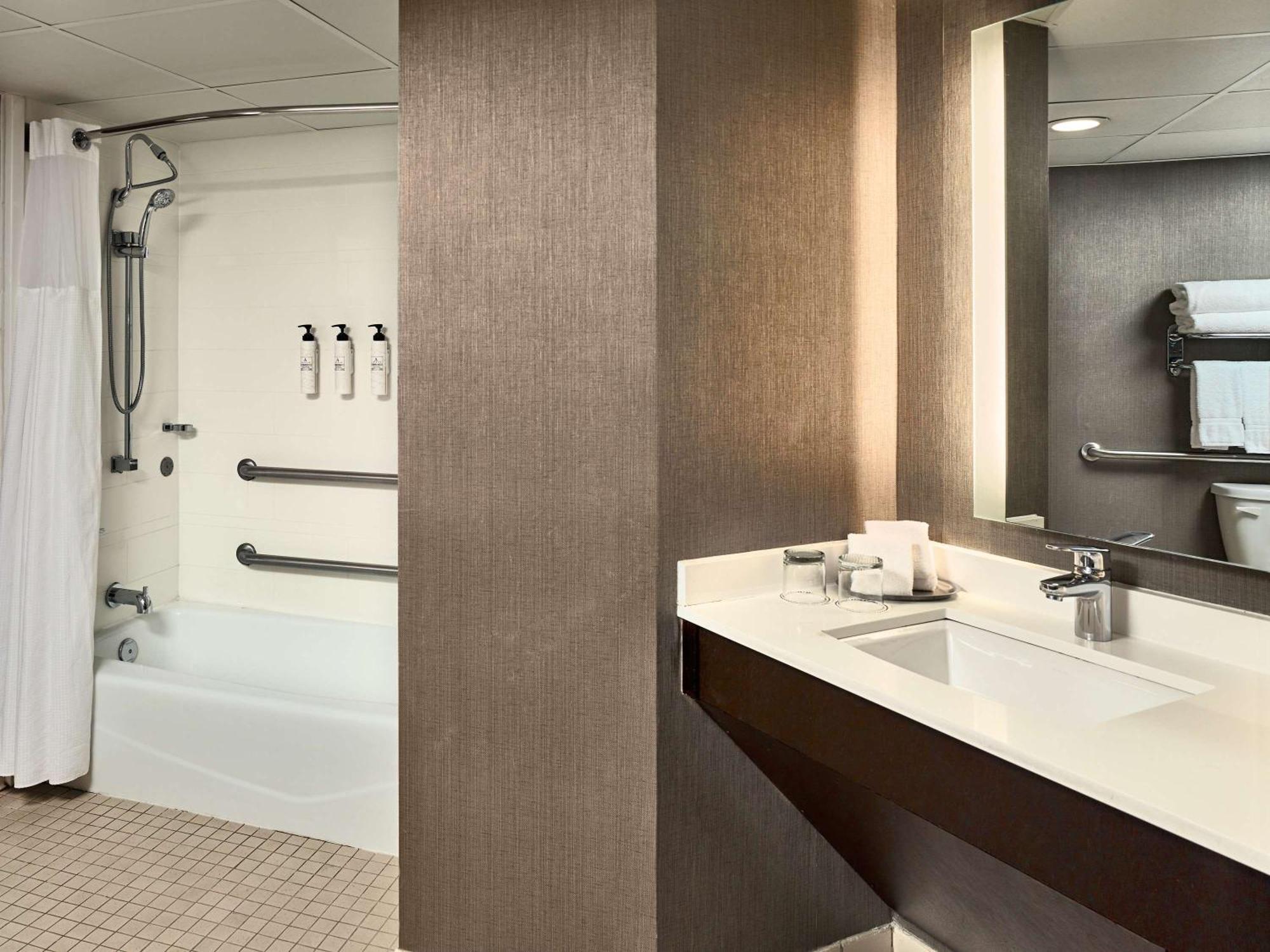 Sonesta Northwest Marietta - The Battery 4* Waterford