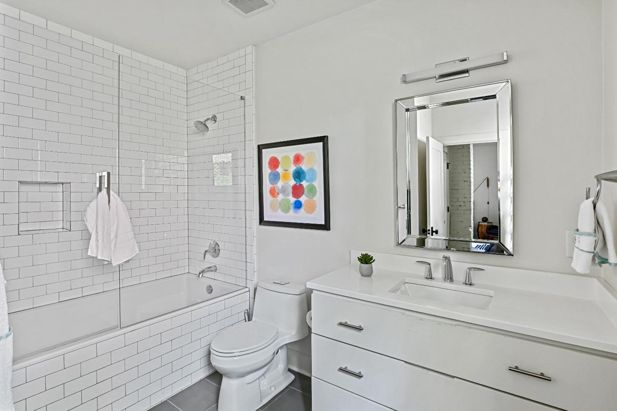 Le Venture Apartment