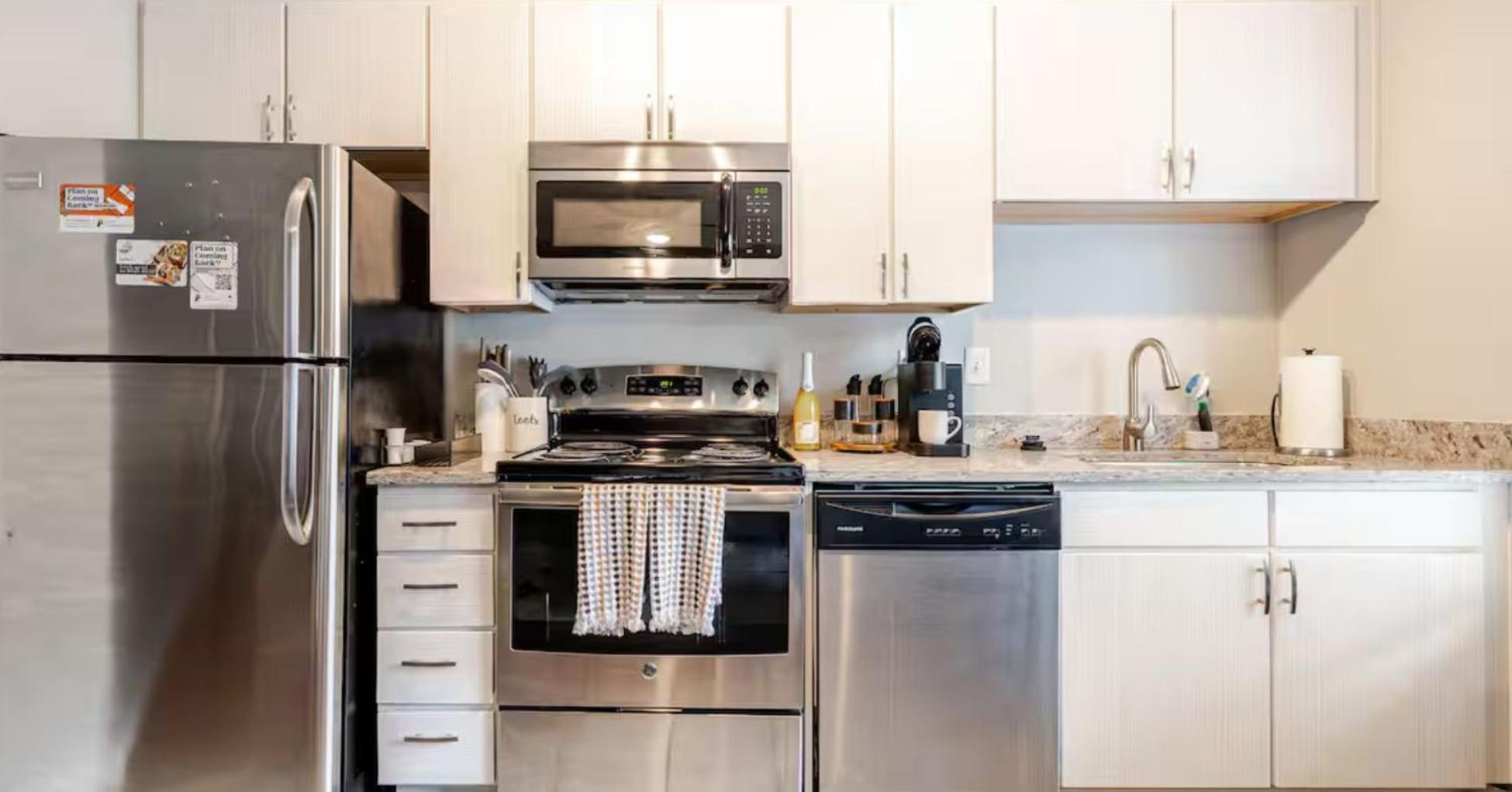 King Bed, Beltline Eastside Trail - Pets Welcome! Apartment