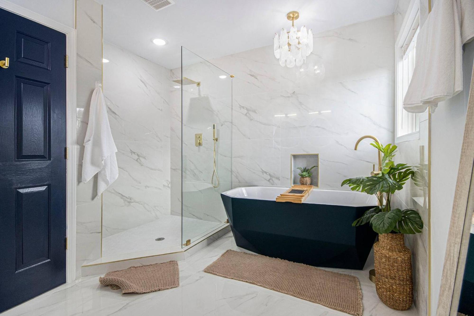 Boho Luxury| Ev Charger| Fenced Yard | King Beds Atlanta