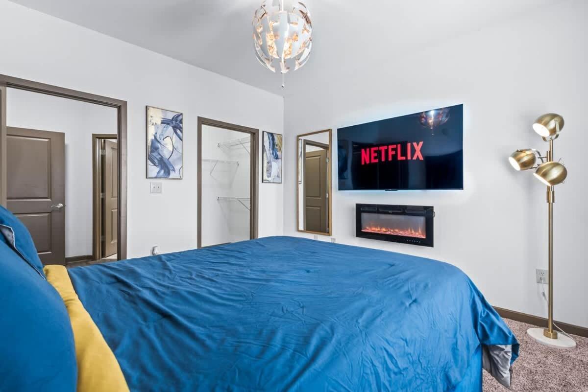 Apartment West Midtown Views - King Bed - Indoor Fireplaces Atlanta