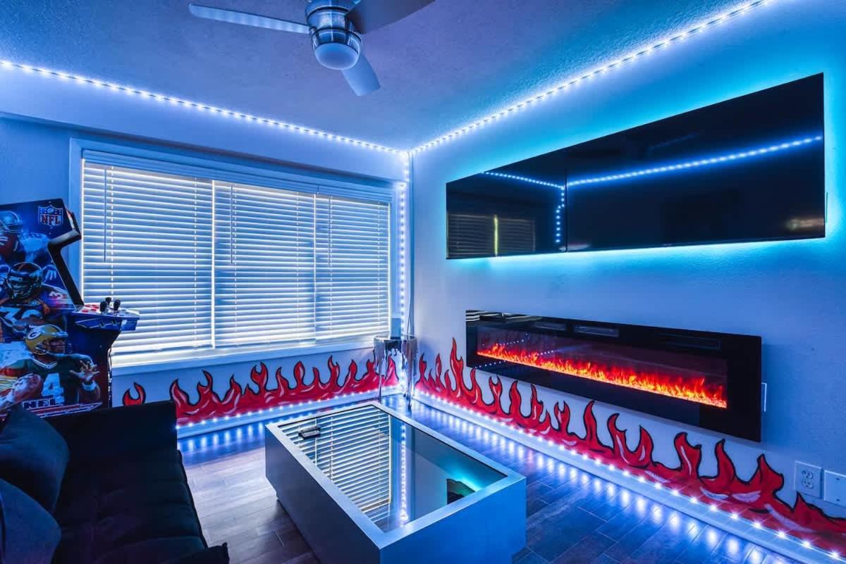 The Showtime Pad - Game - Pool Table - Fireplace * Atlanta