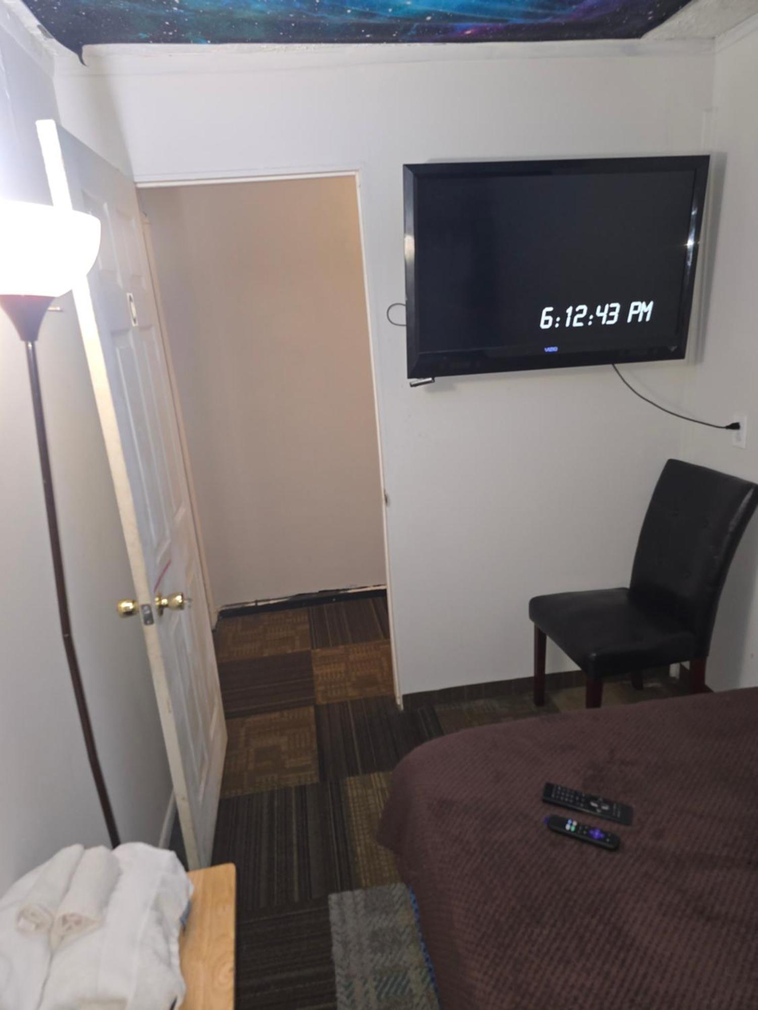 Grateful Hemphill C Guest house Atlanta