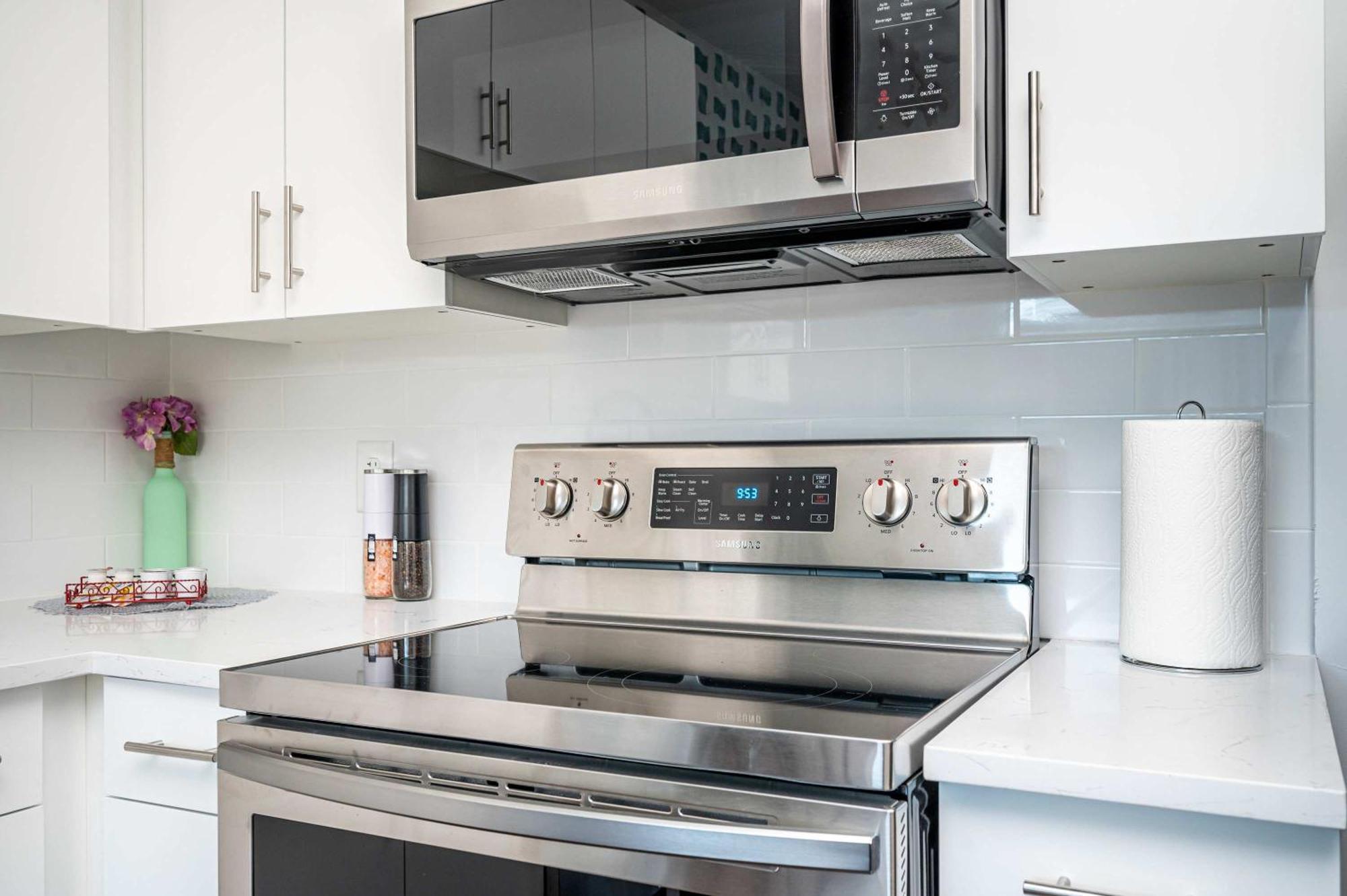 Luxe 1br W Balcony In Downtown 542blvd Holiday home *