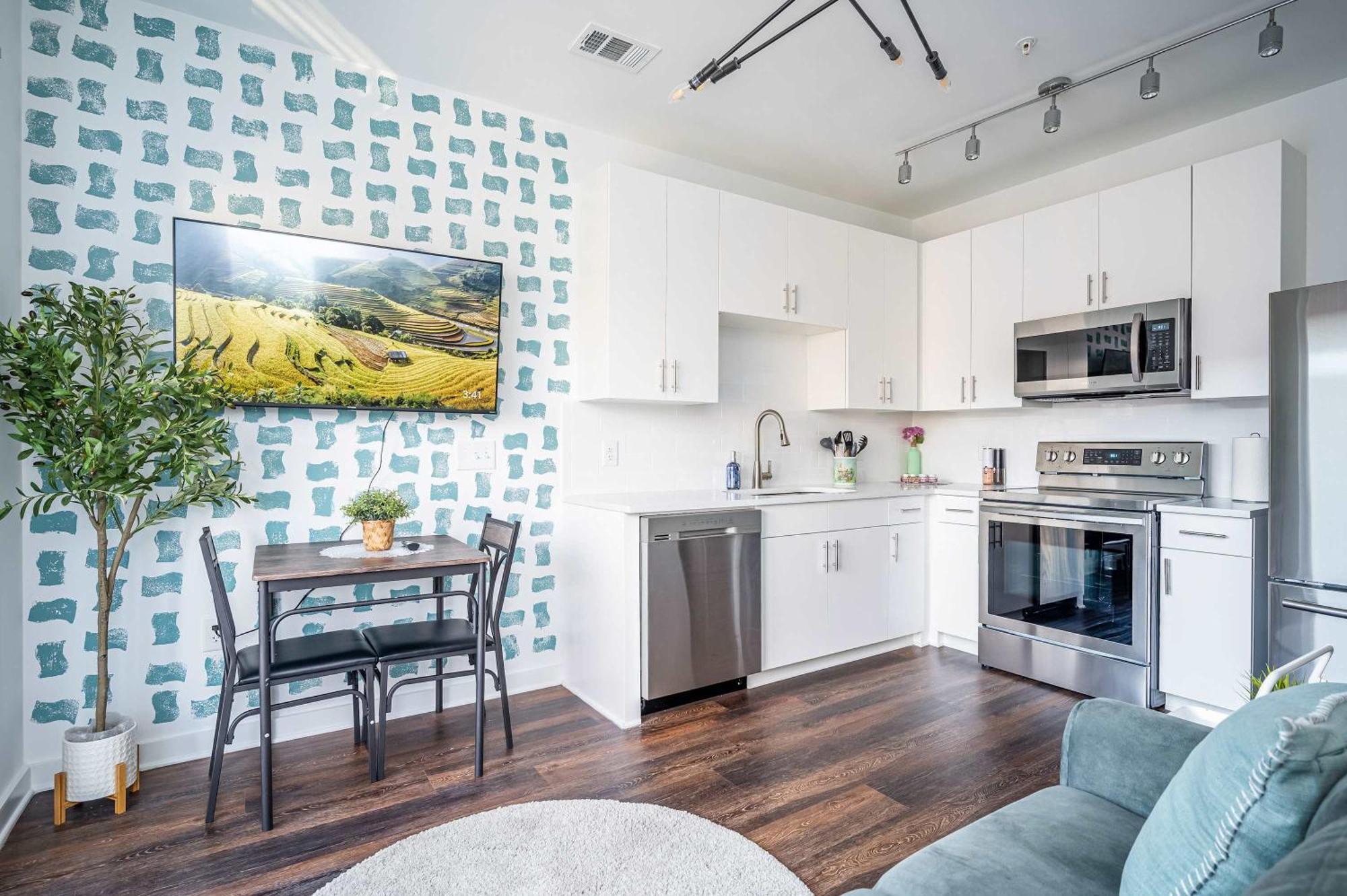 Luxe 1br W Balcony In Downtown 542blvd Holiday home