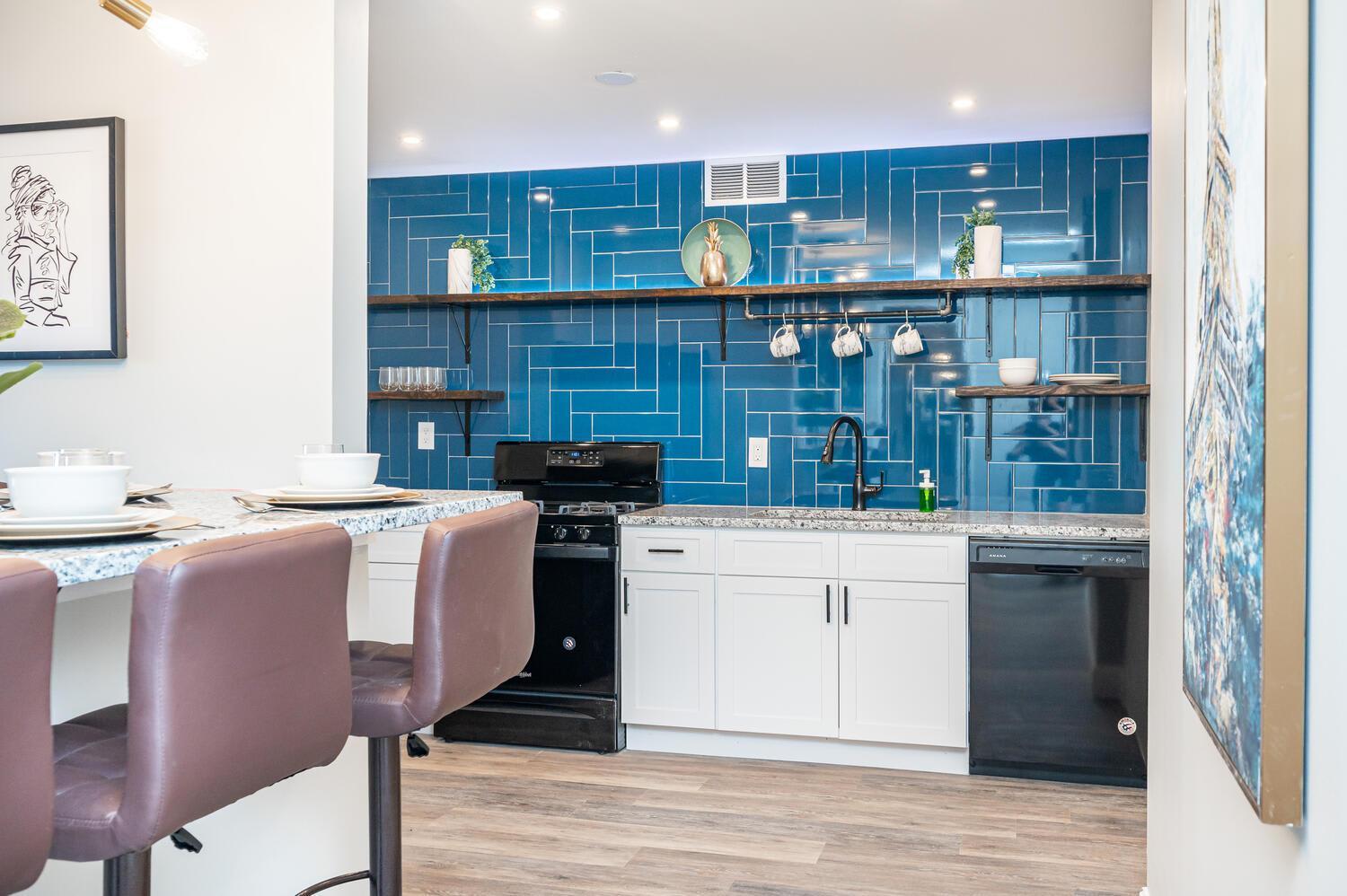 Downtown! High Rise! Onsite Parking Lm1903 Holiday home
