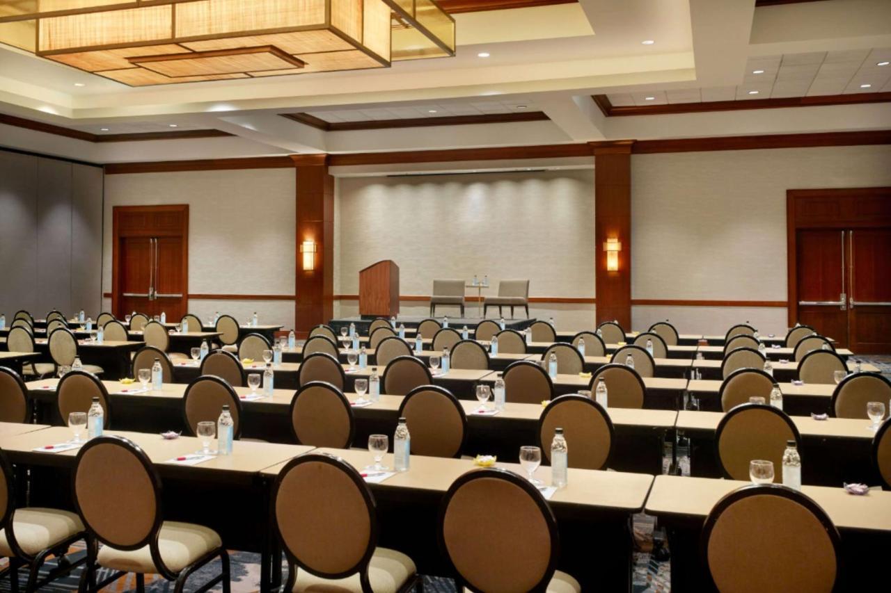 Wyndham Buckhead & Conference Center Hotel