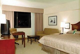 The Brookhaven 4* Druid Hills