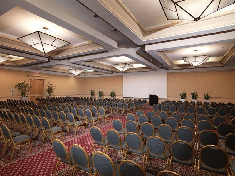 Crowne Plaza - Midtown By Ihg Hotel 4*