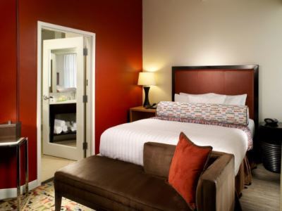 Courtyard By Marriott Downtown 3*
