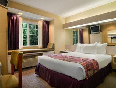 Hotel Microtel & By Wyndham Buckhead Area 2*