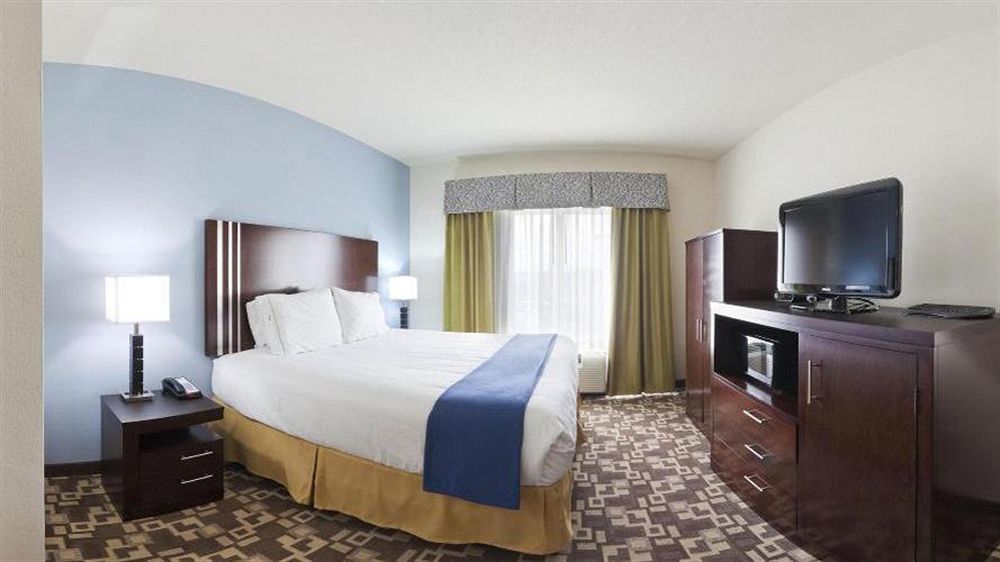 Express & Airport West - Camp Creek By Ihg Hotel