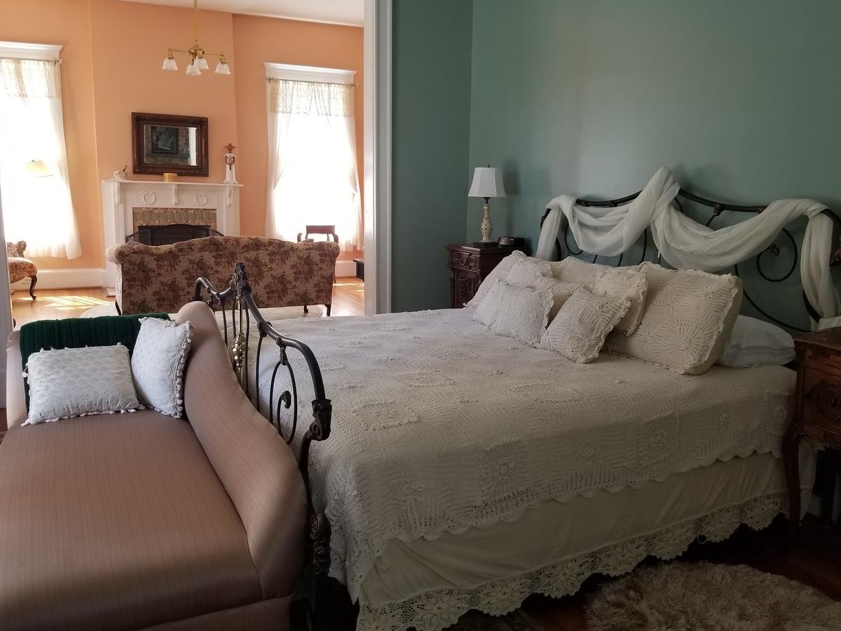 Bed & Breakfast The Peach House 3*