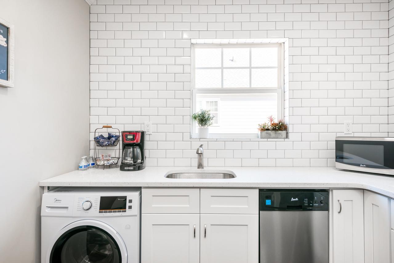 Apartment Stylish Onebedroom In Popular Virginia Highland
