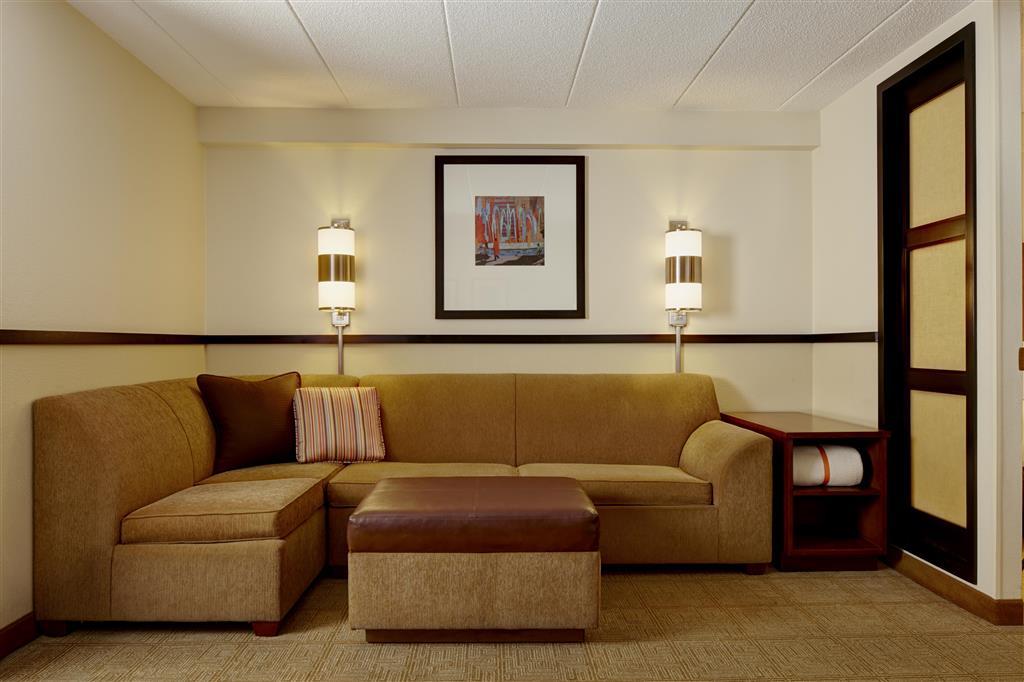 Hyatt Place Downtown Hotel 3*