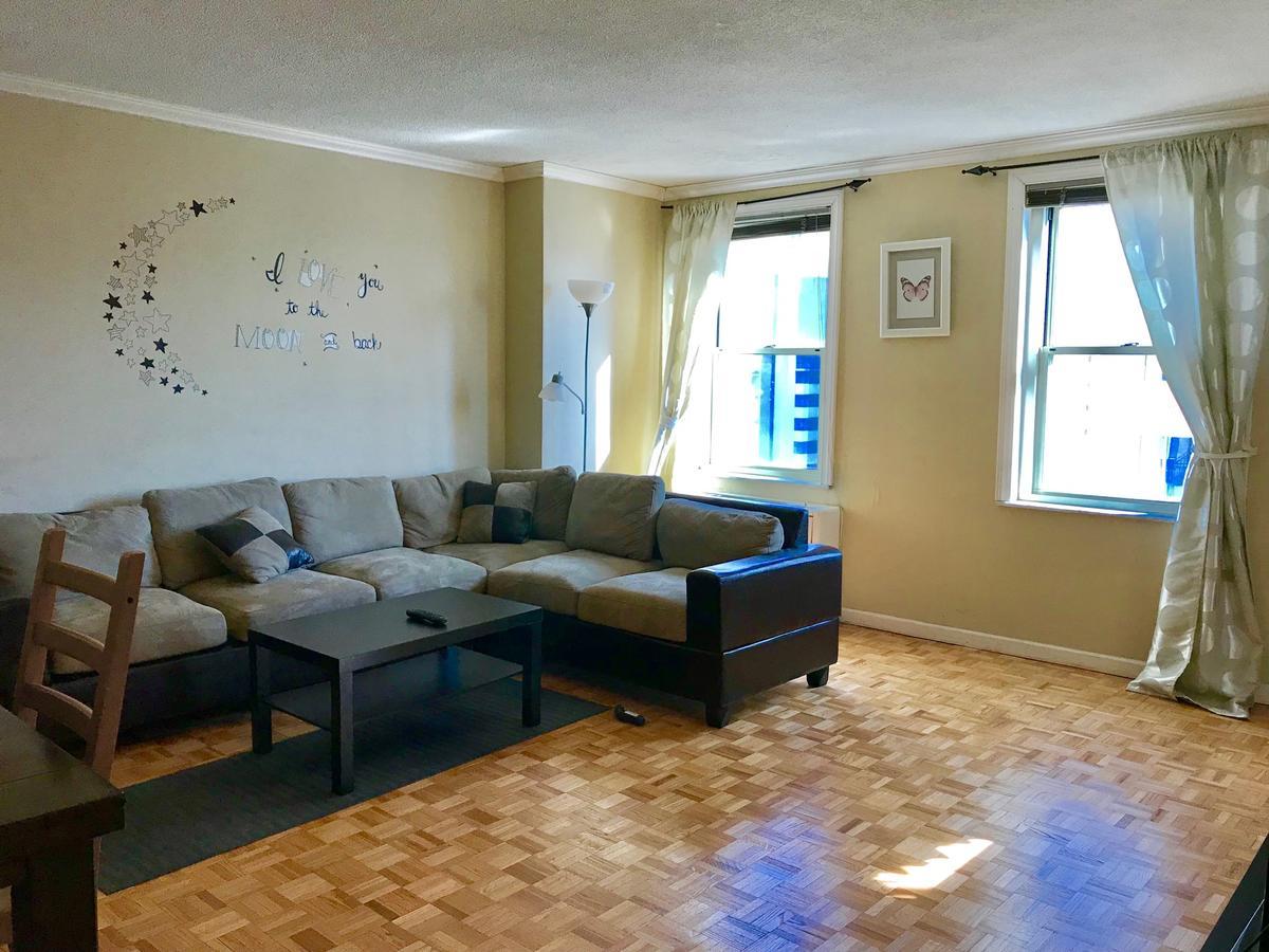 Downtown 1 Bedroom 20l Apartment