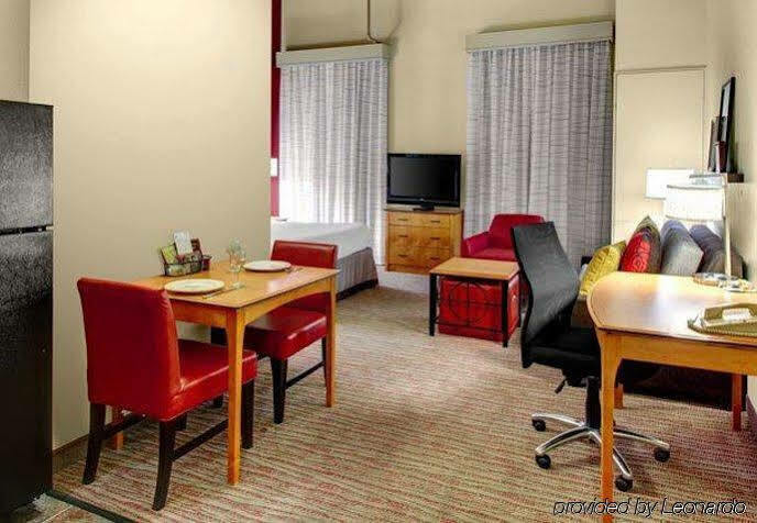 Midtown 17th Street Hotel