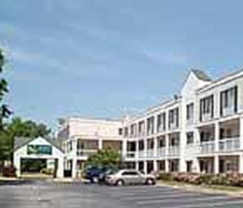 Baymont By Wyndham College Park Atlanta Airport South 3* Atlanta
