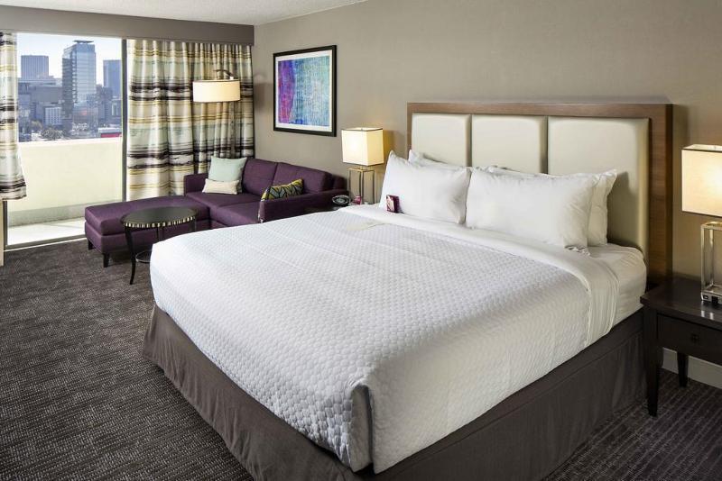Crowne Plaza - Midtown By Ihg 4*
