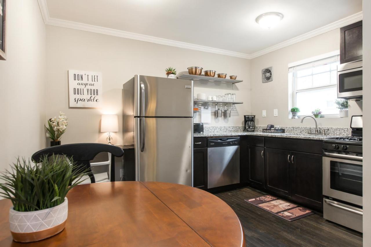 Stylish Onebedroom In Popular Virginia Highland Apartment