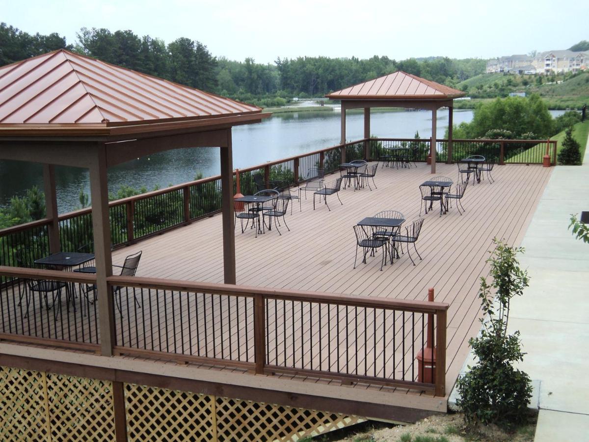 Express & Airport West - Camp Creek By Ihg 3*