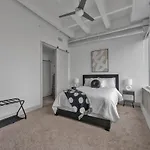 Heart Of Atl Luxe High-Rise