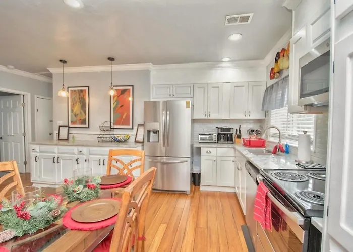 Updated 8Bd Home Near The Best Of Atlanta