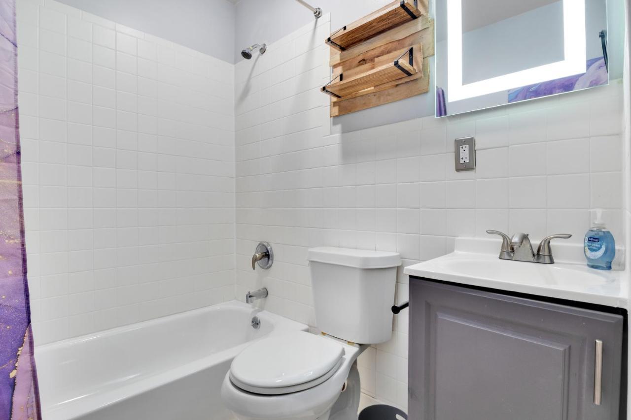 Lovely New In Downtown Atl Apartment *