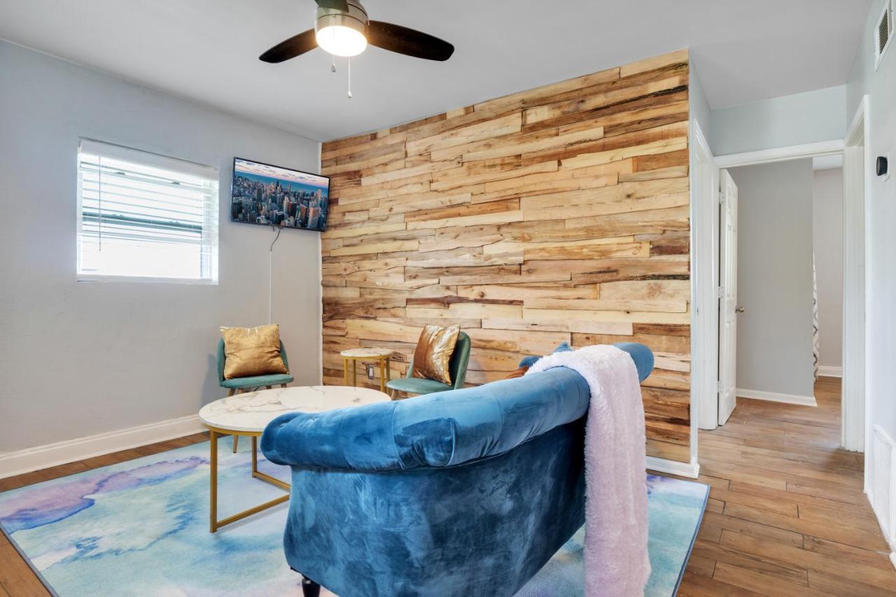 Lovely New In Downtown Atl Apartment *