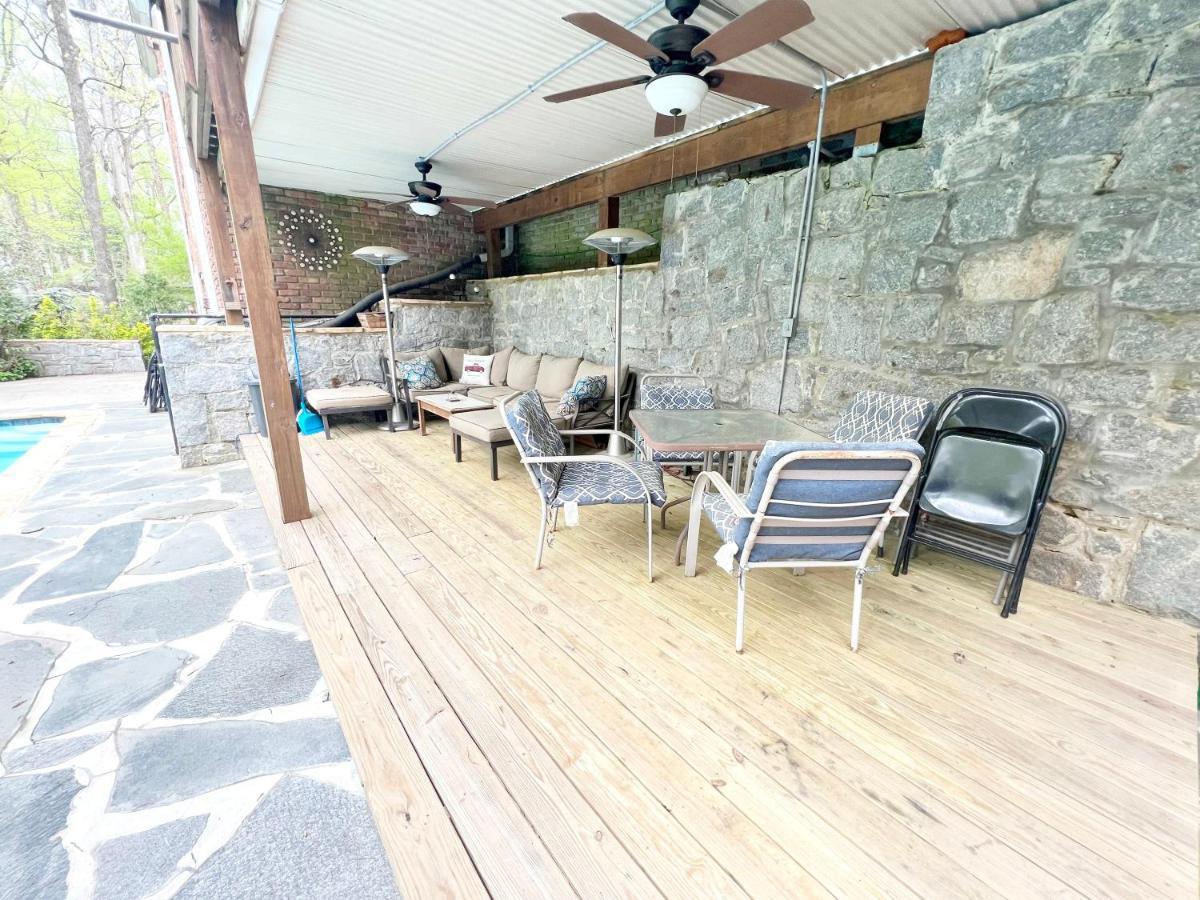 445 Forest Hills Dr Holiday home