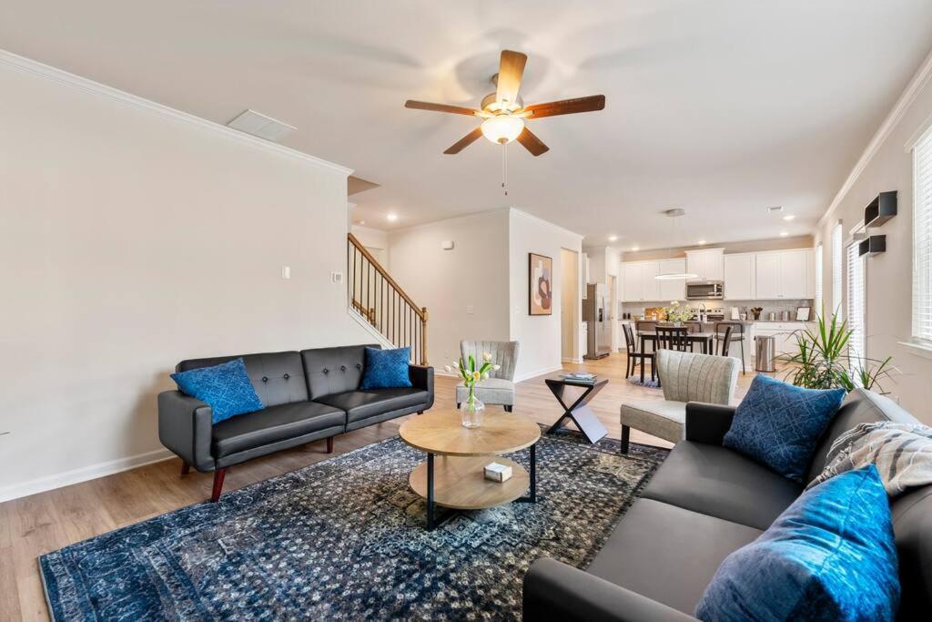 Brand New Modern House! 10min From Atl Airport Holiday home *