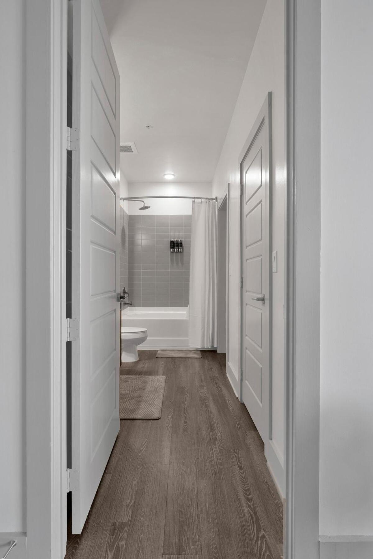 Apartment Heart Of Atl Luxe High-rise