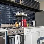 Atlanta Downtown! 1 Free Parking! Lm1Q1T